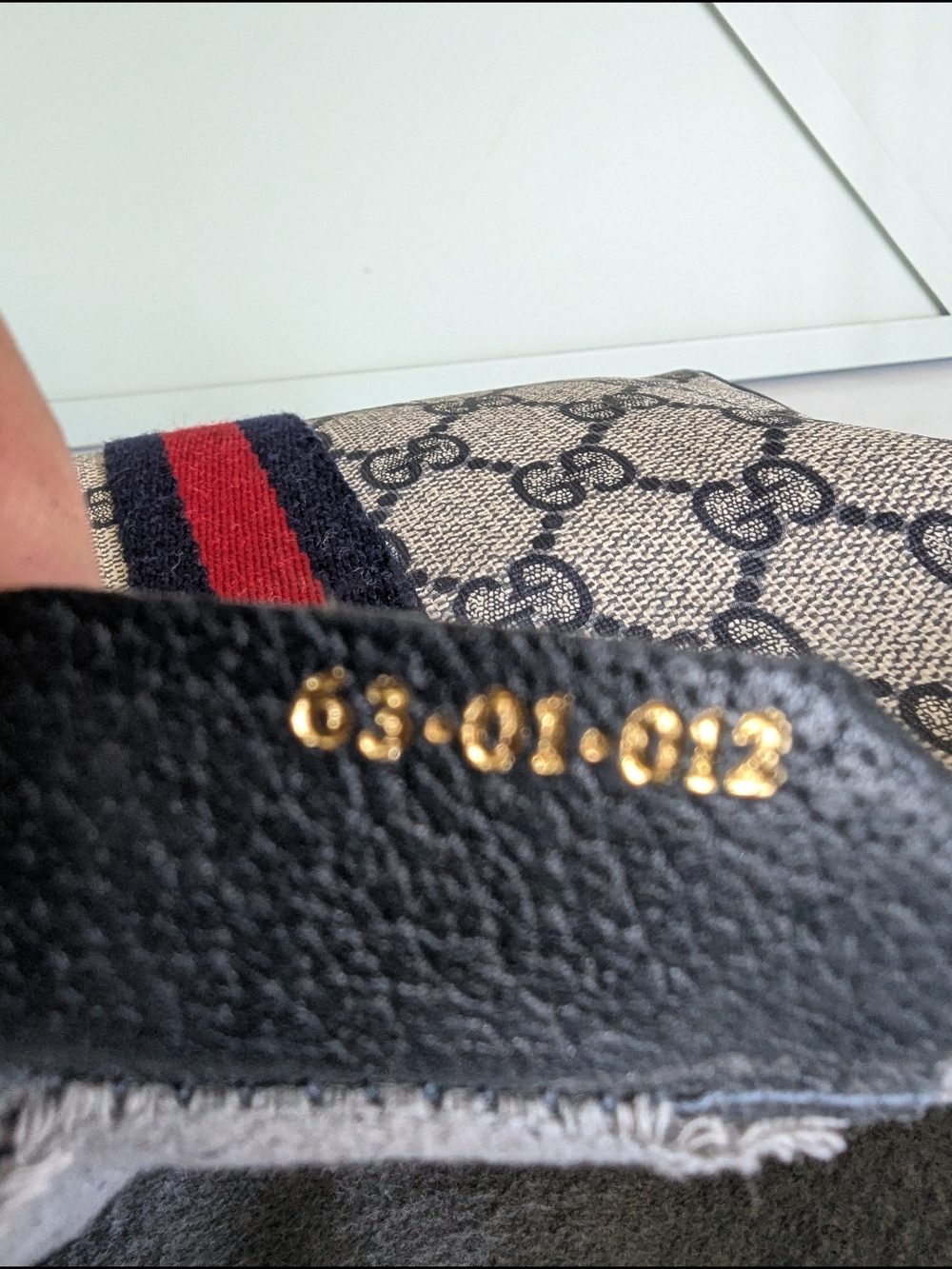 Gucci Ophidia GG Canvas Cosmetic Pouch in Navy/Red - Picture 14 of 15